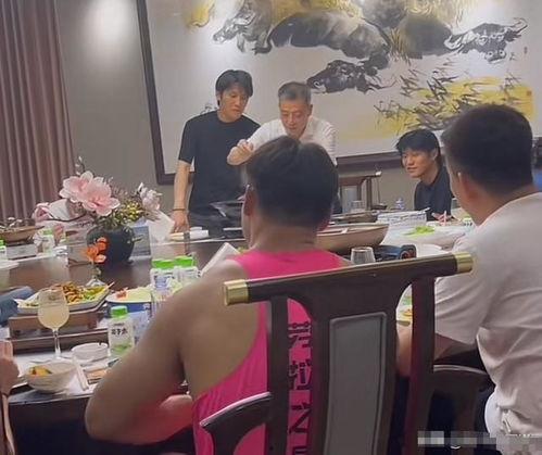 吃瓜网小杨哥父亲,揭秘吃瓜网背后的神秘人物