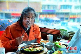 福建兄妹吃瓜网,揭秘网络红人背后的故事