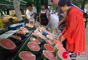 西安网红地下室吃瓜,吃瓜群众的地下狂欢