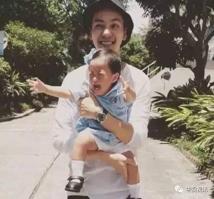 李瑶吃瓜网被抱起来蹬,被网友抱起来蹬成热门话题