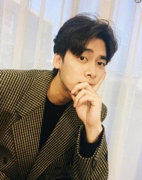 李易峰女网红吃瓜事件,真相与争议交织